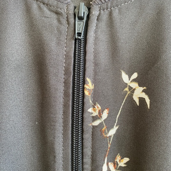 Light weight jacket - Picture 3 of 4